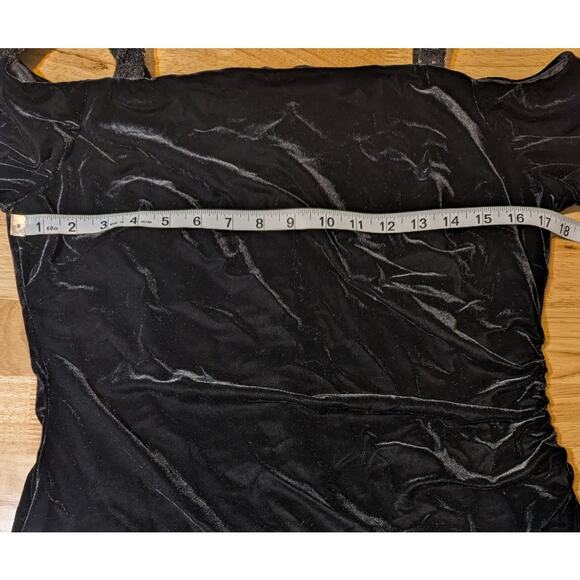 Lauren Ralph Lauren Black Velvet Cold Shoulder Knee Length Party Dress Size 14 - Picture 2 of 16